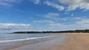 image showcasing event: GULLANE TO NORTH BERWICK 12KM WALK WITH OPTION OF SUNDAY ROAST